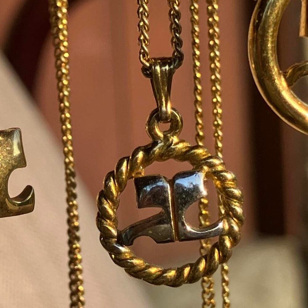 Vintage y2k courreges logo necklace